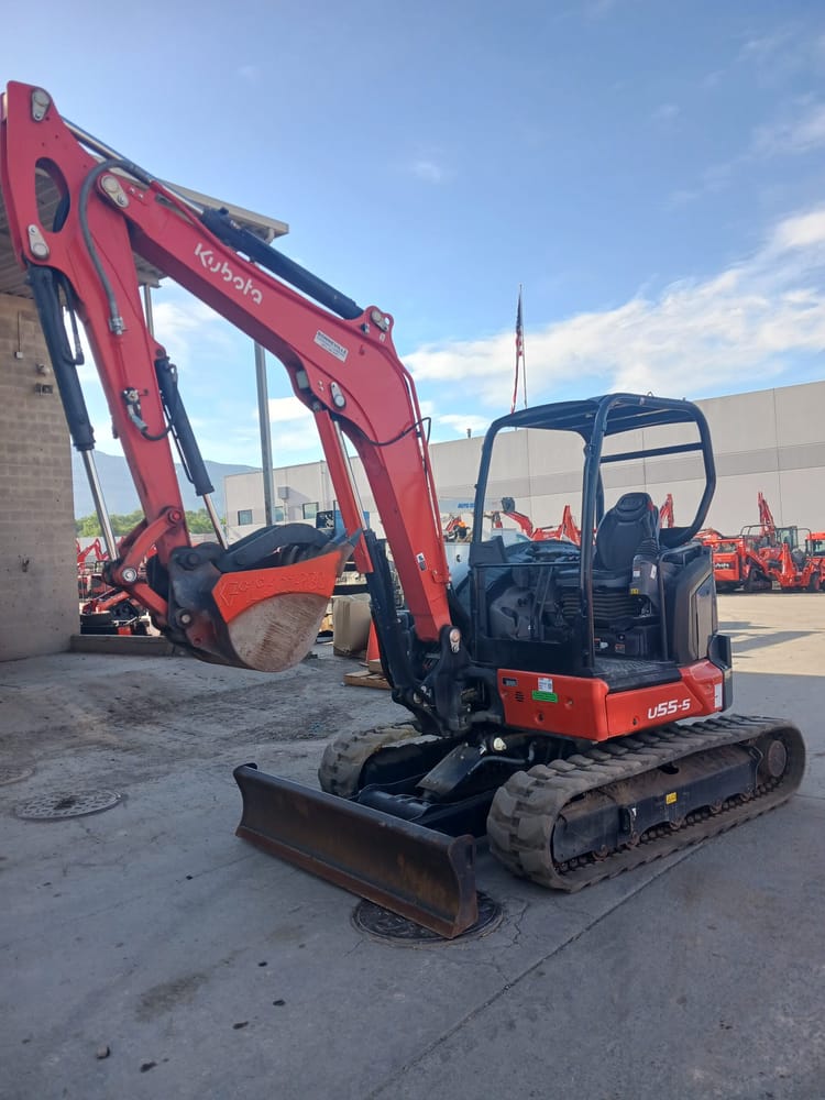 2022 KUBOTA U55-5R1